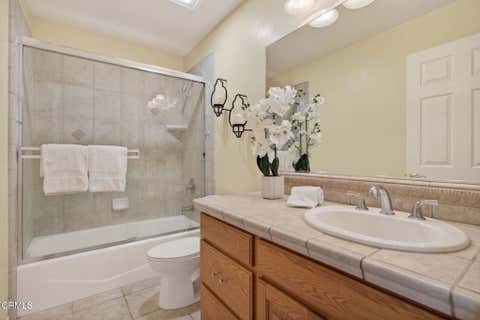 Tiny photo for 424 Roosevelt Court, Ventura, CA 93003 (MLS # V1-36586)