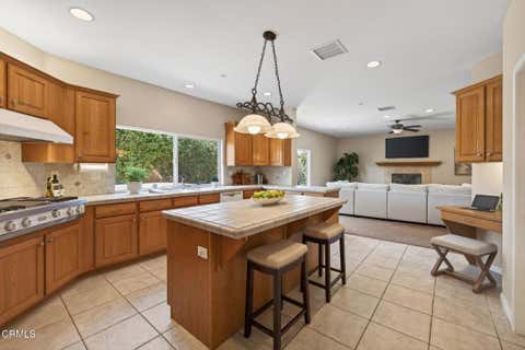 Tiny photo for 424 Roosevelt Court, Ventura, CA 93003 (MLS # V1-36586)