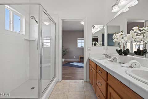 Tiny photo for 424 Roosevelt Court, Ventura, CA 93003 (MLS # V1-36586)