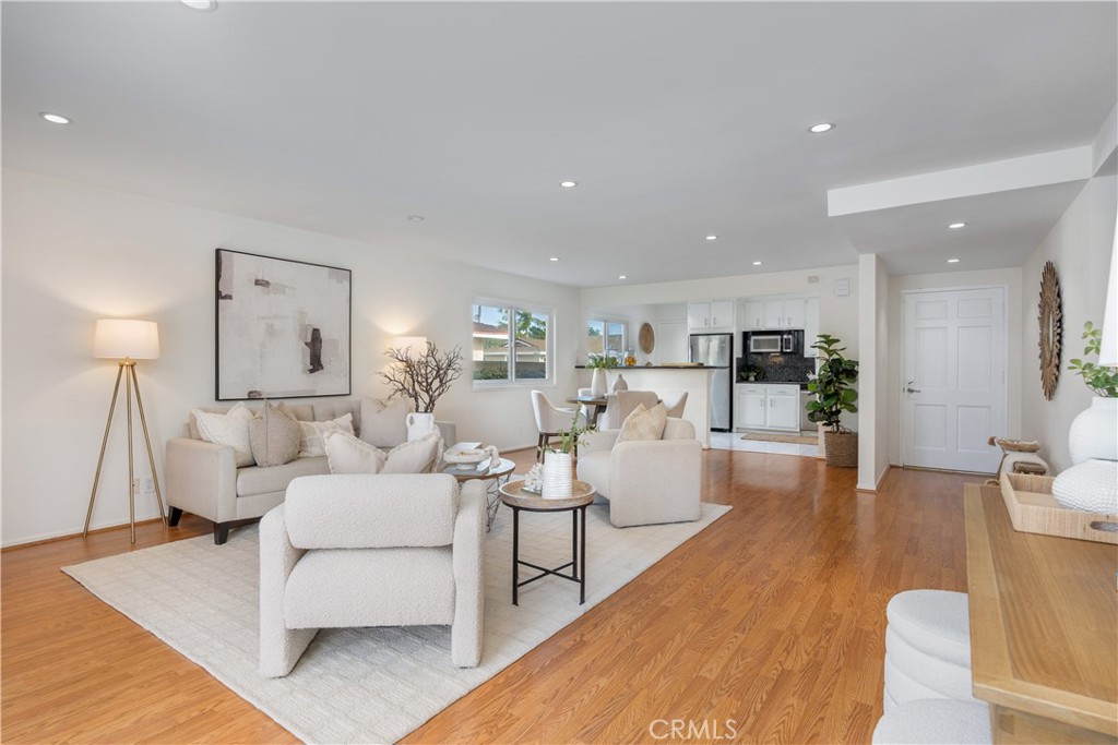 4657 Hazelnut Avenue