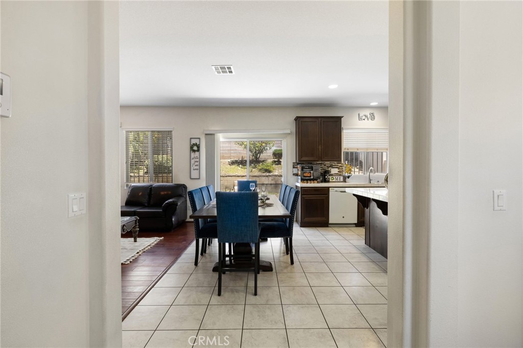544 W Elm Park Avenue