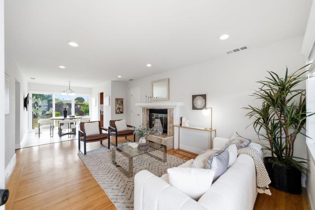 26337 Regal Avenue