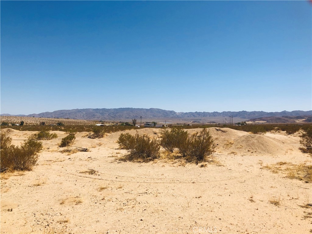 2 Kachina Drive
