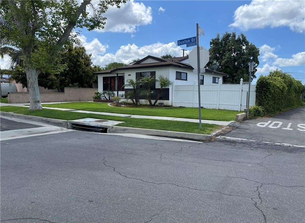 Welcome to 15100 Dunton Drive! This single family home is located in a highly desirable neighborhood close to schools, parks, and shopping. Walk
into this open floor plan with a remodeled kitchen, plenty of counter space, and stainless steel appliances. Original floor plan set as a 3 bedroom,
but has been opened up to extend the living space leaving 2 bedrooms in the home. You can utilize this extra space as an additional office or living
room. 2 car detached garage and an extra long driveway provide lots of space for your vehicles. Solar installed in the home and Nema EV charger
available for use. Spacious backyard with an extra concrete pad and a covered deck. Refrigerator, washer and dryer come with the home. Storage
room connected to the garage is not available for tenant use. Utilities of solar, electric, water, gas, trash are tenant responsibility.
