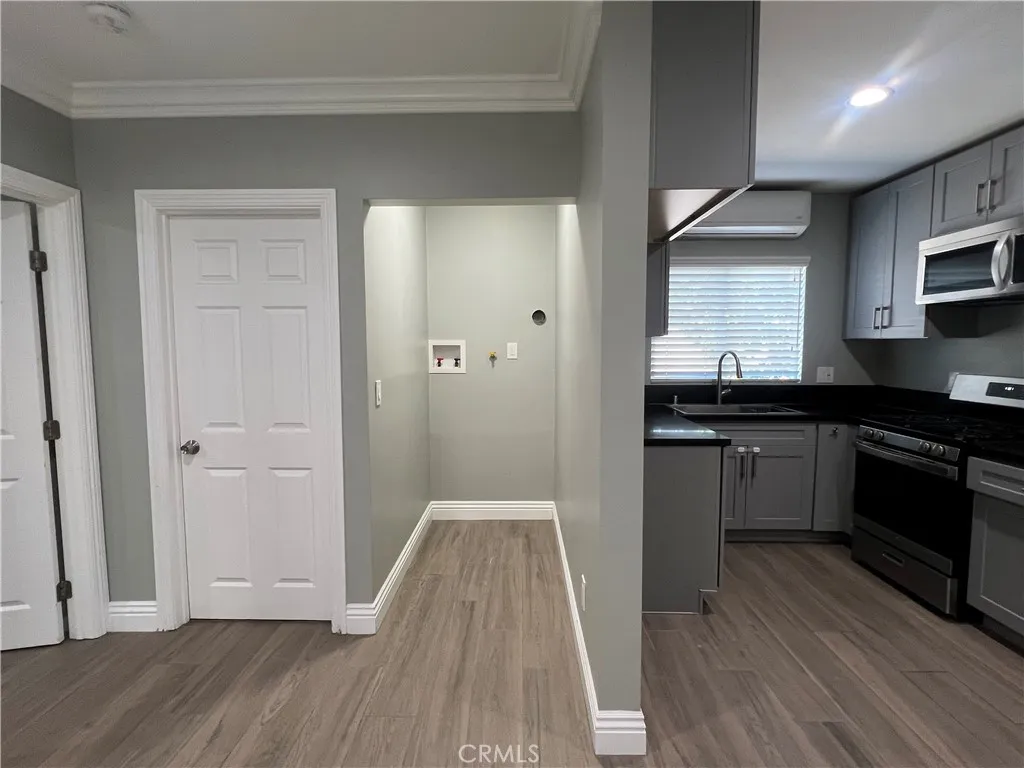 Arcadia, California 91006, United States, 1 Bedroom Bedrooms, ,1 BathroomBathrooms,Residential,Active,231475