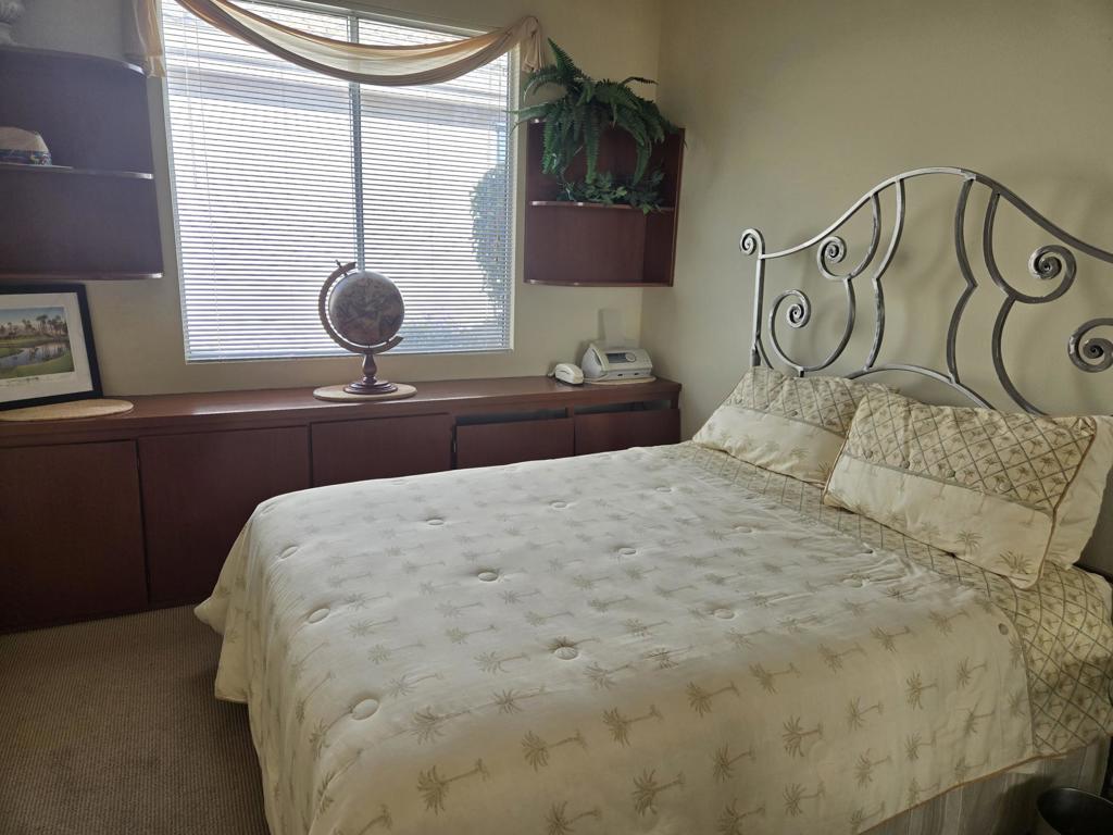 67690 S Laguna Drive