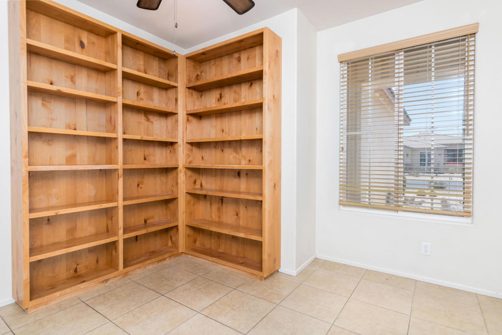 Agua Dulce - Residential Lease