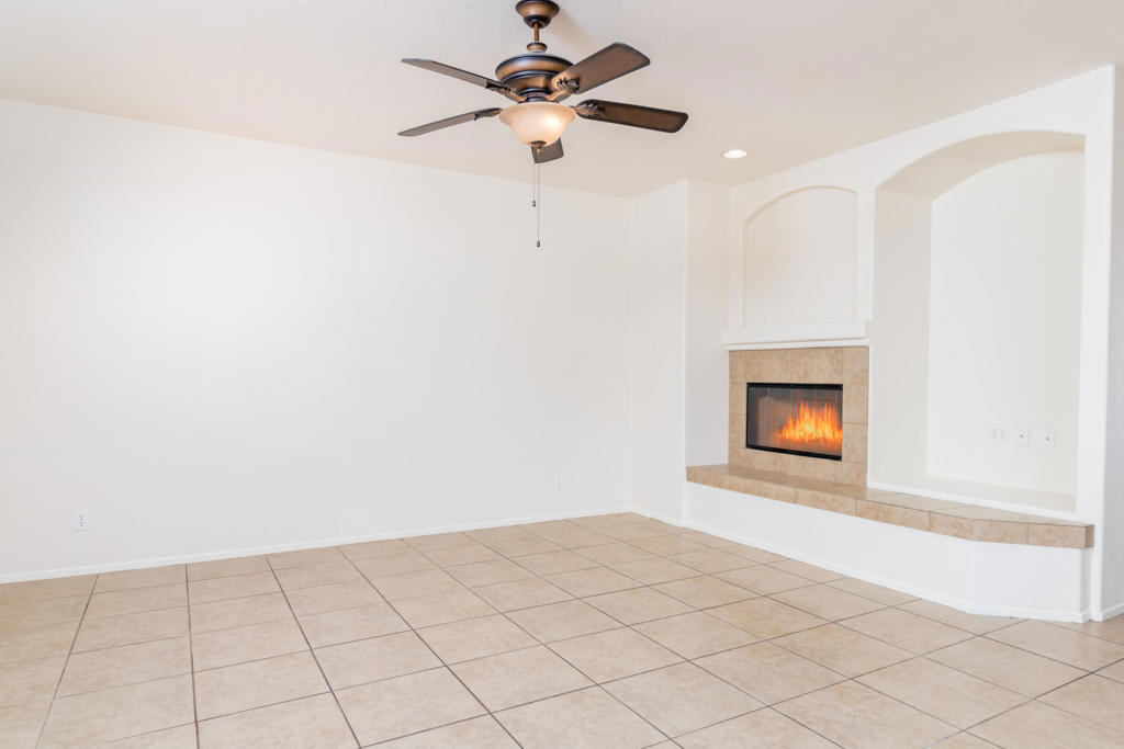 Agua Dulce - Residential Lease