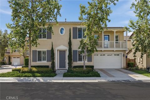Photo of 318 W Pebble Creek Lane, Orange, CA 92865 (MLS # PW26091748)