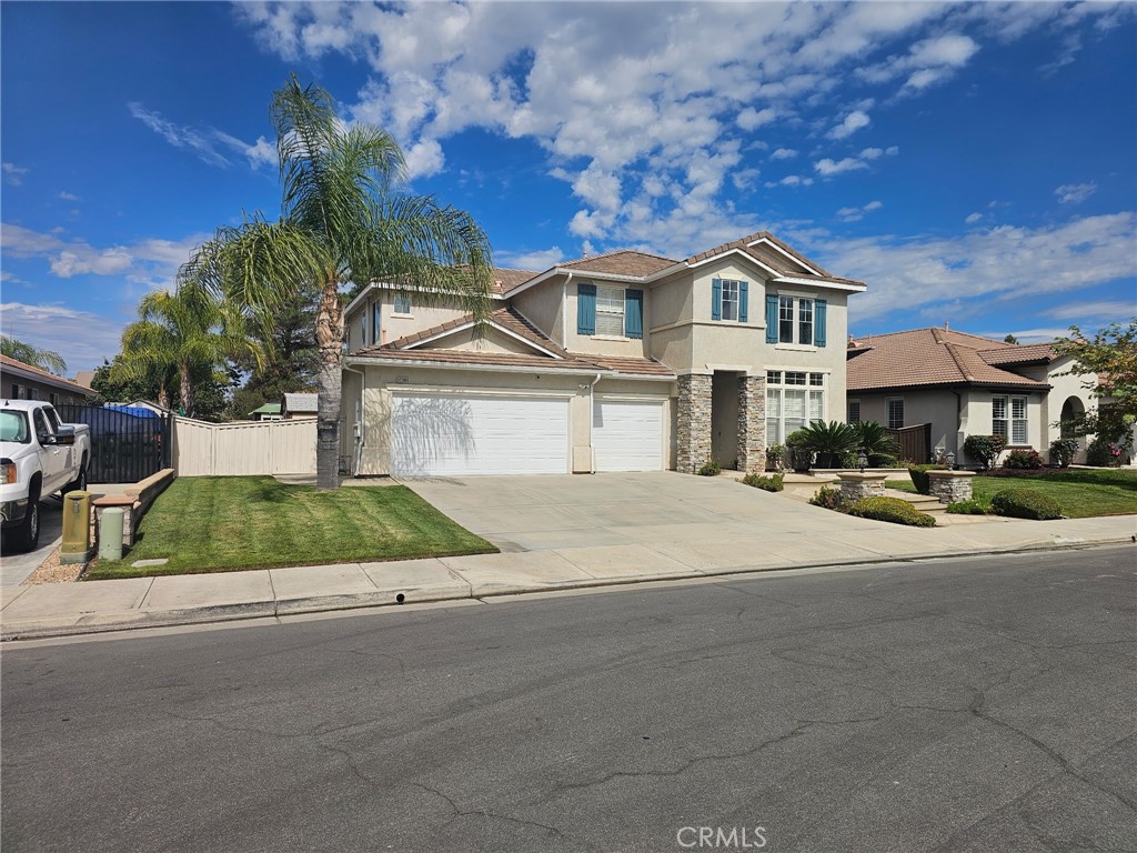 32380 Giverny CT