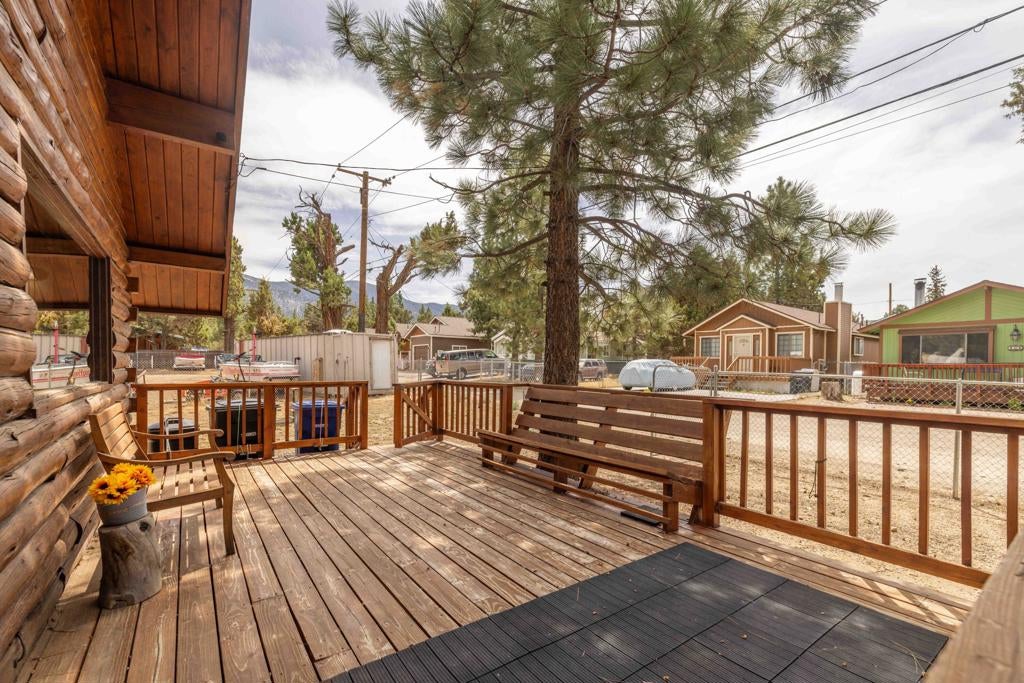 908 Spruce Lane