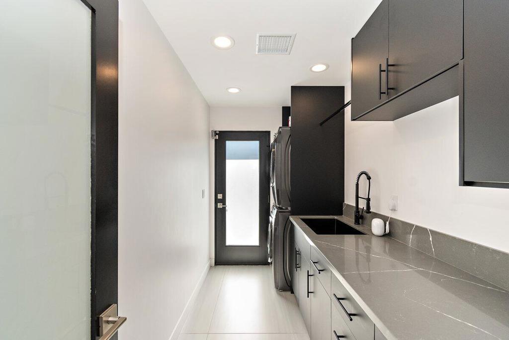 Racquet Club West - Residential