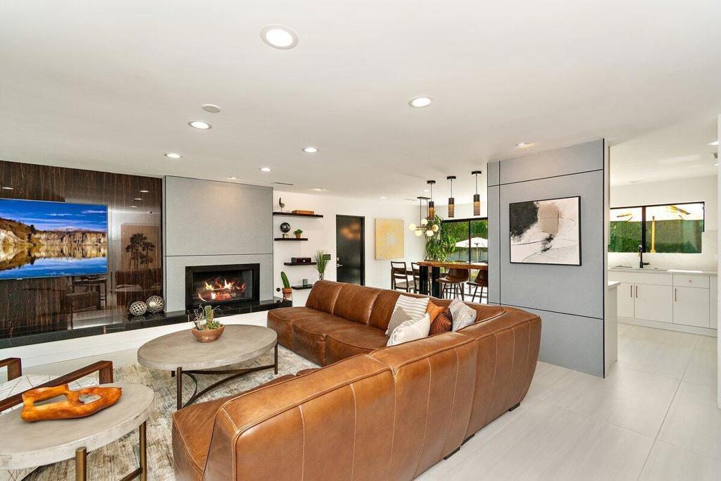 Racquet Club West - Residential