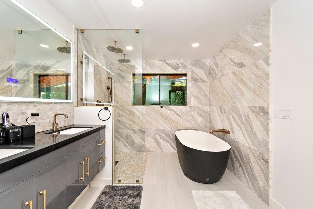 Racquet Club West - Residential