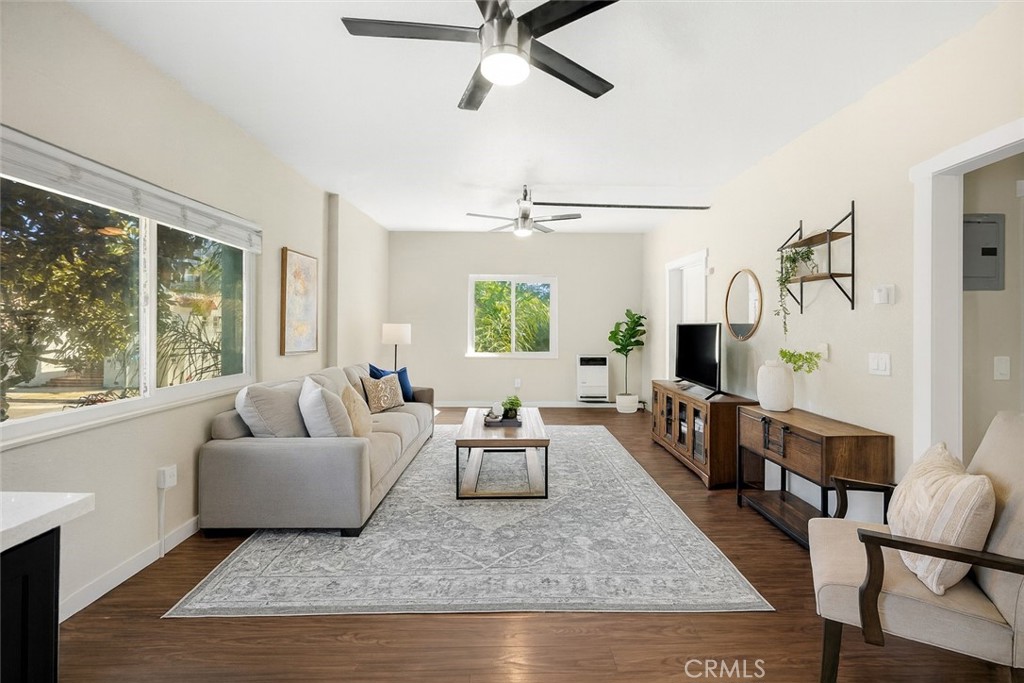 Fully Renovated Luxury Coastal Studio in the Heart of East Village Arts District Downtown Long Beach.
Look and Lease - $500 Off Move-In + Waive Application Fees!
Experience the perfect blend of historic charm and modern comfort in this bright and stylish studio apartment, located in one of Long Beach's most vibrant neighborhoods. Just steps from downtown, trendy restaurants, shops, galleries, and the beach, this apartment offers convenience and coastal living at its finest.
Apartment Features:
-Fully Renovated Stainless steel appliances (refrigerator, stove, microwave included)
-Full Size Front Load Washer & Dryer
-Walk in Closet with shelving
-Quartz countertops with designer cabinetry
-Wood flooring throughout
-Upgraded fixtures and lighting
-Ceiling fan with remote control for comfort.
Community & Location Highlights: Walk Score of 97 enjoy a true "walker's paradise" Easy access to the beach trolley and public transit. Nestled in the historic East Village Arts District with cafes, art, and nightlife just outside your door Fully renovated historic building combining vintage character with modern luxury. Whether you're looking to soak up the sun at the beach, explore the arts district, or enjoy downtown Long Beach's dining and entertainment, this home puts you at the center of it all. Schedule your tour today and make this stunning studio your new home! 12 month lease term. Deposit is equal to the monthly rent. Application fees are paid directly through the resident screening portal. Residents pay for utilities. Resident insurance is required.