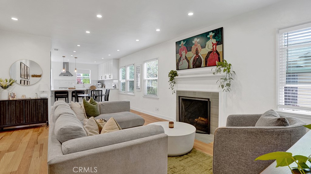 292 Monrovia