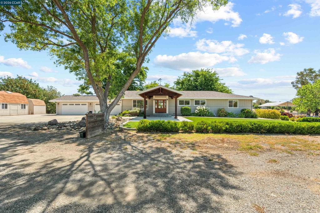 7408 Junebug Lane