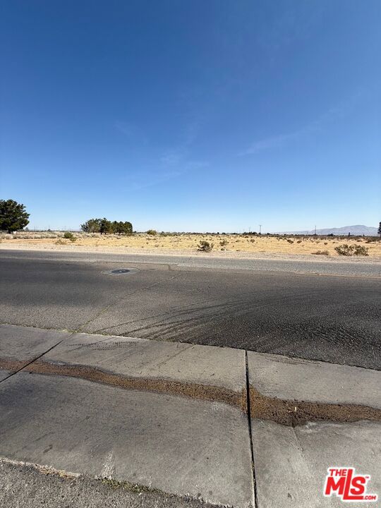 1001 Del Cerro Street