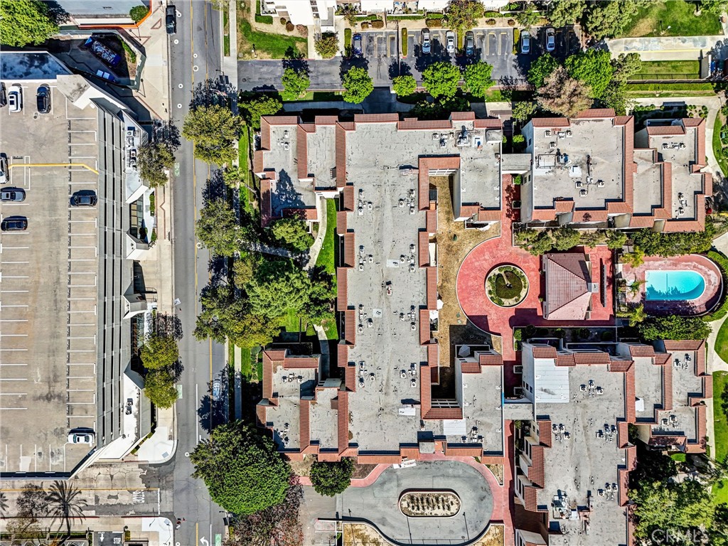 Town Square (TNSQ) - Residential