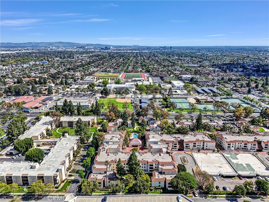 Town Square (TNSQ) - Residential
