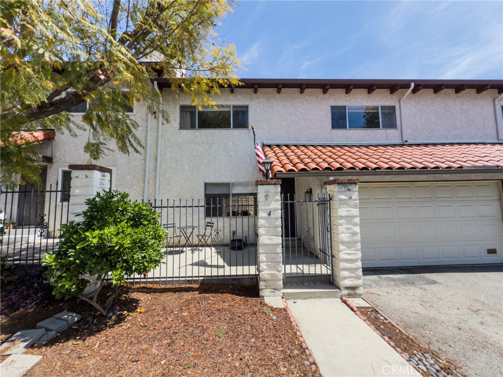Listing image 1