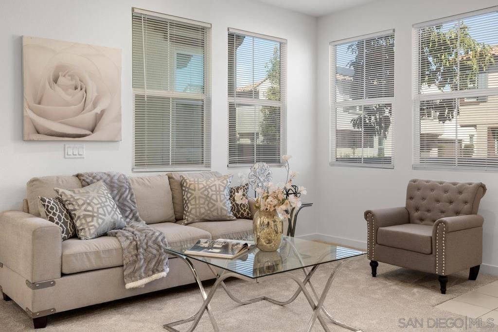 listing image 130726439746681852307