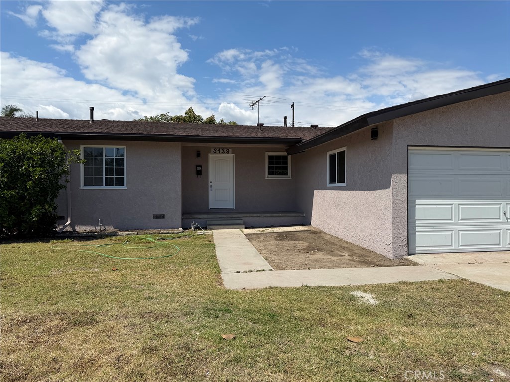 3139 W Paso Robles