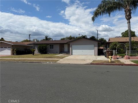 Photo of 3139 W Paso Robles Dr, Anaheim, CA 92804 (MLS # OC26098170)