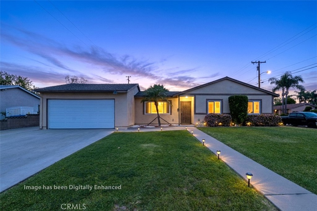 1225 W Glenmere Street