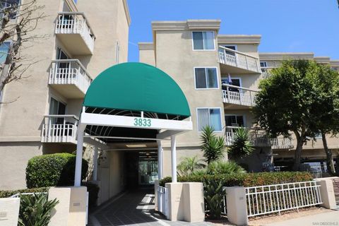 Photo of 3833 Lamont St St #2H, San Diego, CA 92109 (MLS # 260009767SD)