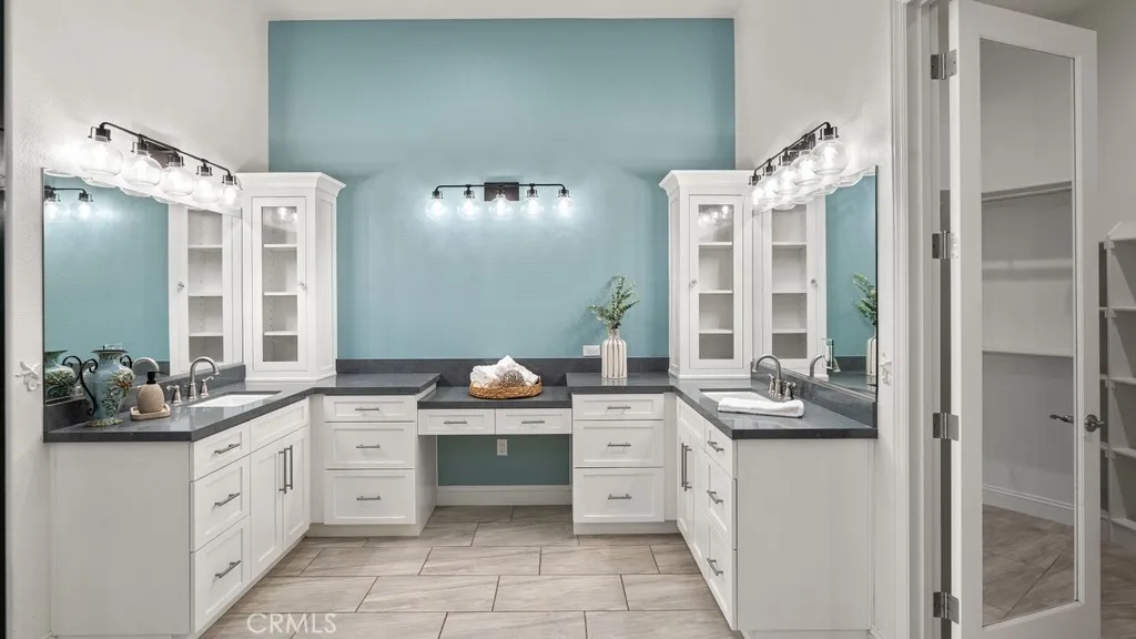 Nipomo, California 93444, United States, 3 Bedrooms Bedrooms, ,4 BathroomsBathrooms,Residential,Active,242830