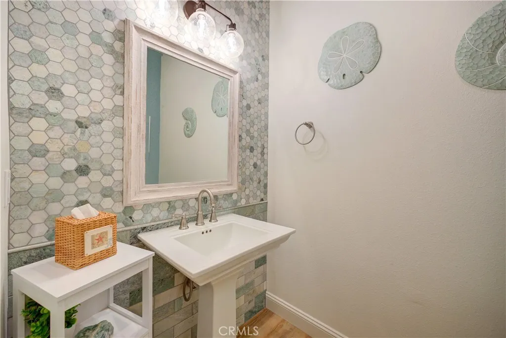 Nipomo, California 93444, United States, 3 Bedrooms Bedrooms, ,4 BathroomsBathrooms,Residential,Active,242830