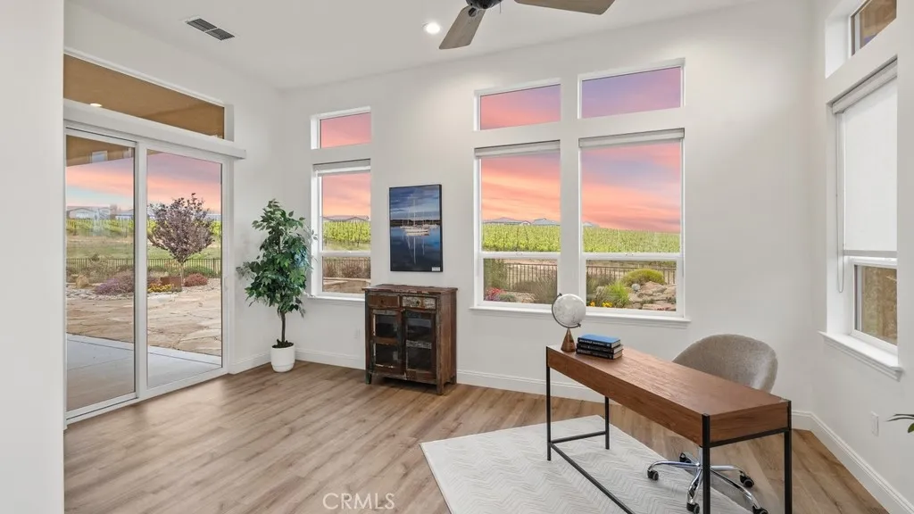 Nipomo, California 93444, United States, 3 Bedrooms Bedrooms, ,4 BathroomsBathrooms,Residential,Active,242830