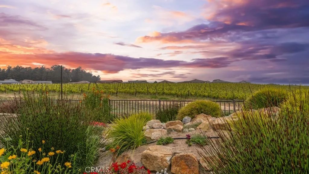 Nipomo, California 93444, United States, 3 Bedrooms Bedrooms, ,4 BathroomsBathrooms,Residential,Active,242830