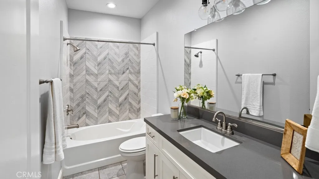 Nipomo, California 93444, United States, 3 Bedrooms Bedrooms, ,4 BathroomsBathrooms,Residential,Active,242830