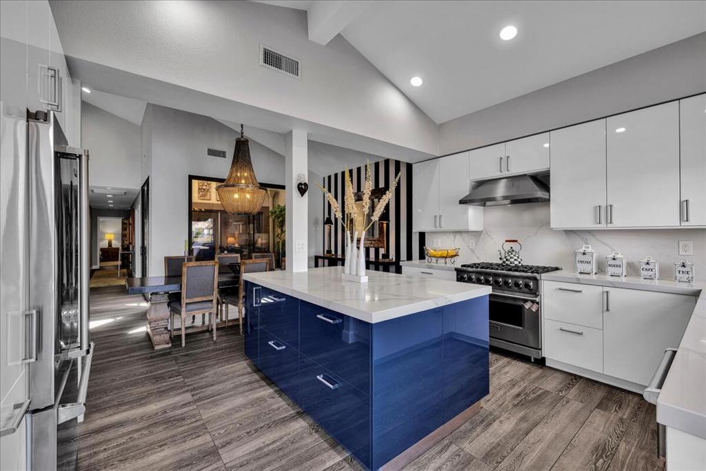 The Lakes Country Cl - Residential