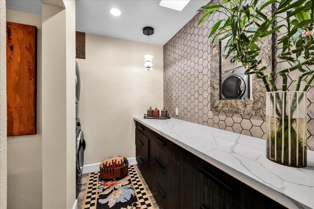 The Lakes Country Cl - Residential