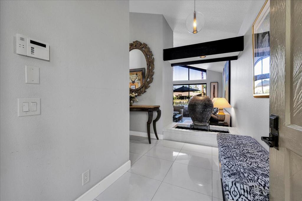 The Lakes Country Cl - Residential