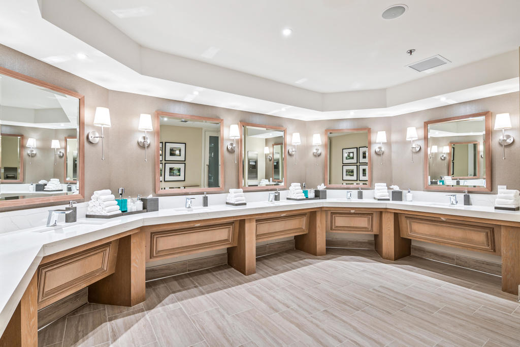 The Lakes Country Cl - Residential