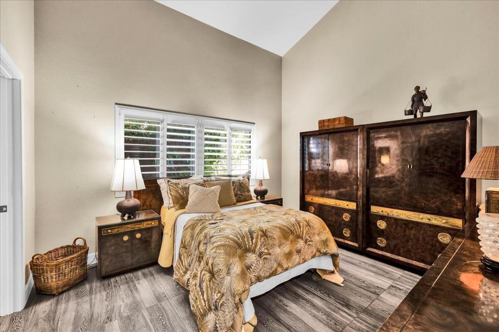 The Lakes Country Cl - Residential