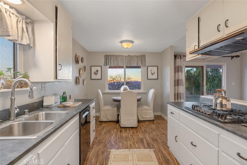 Custom Agua Dulce (CADUL) - Residential