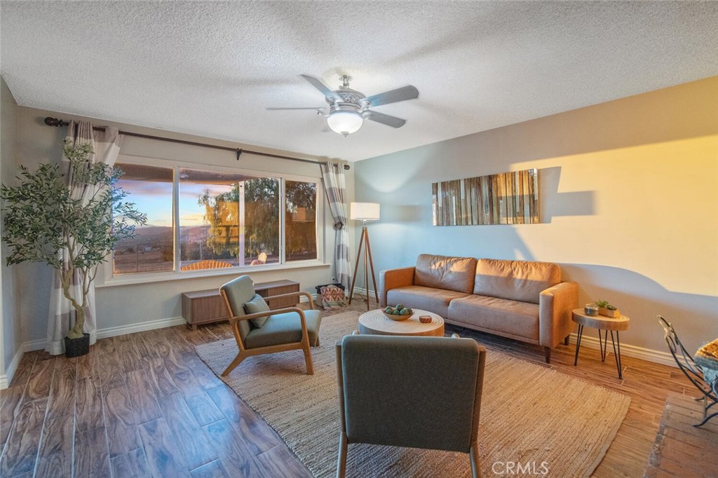 Custom Agua Dulce (CADUL) - Residential