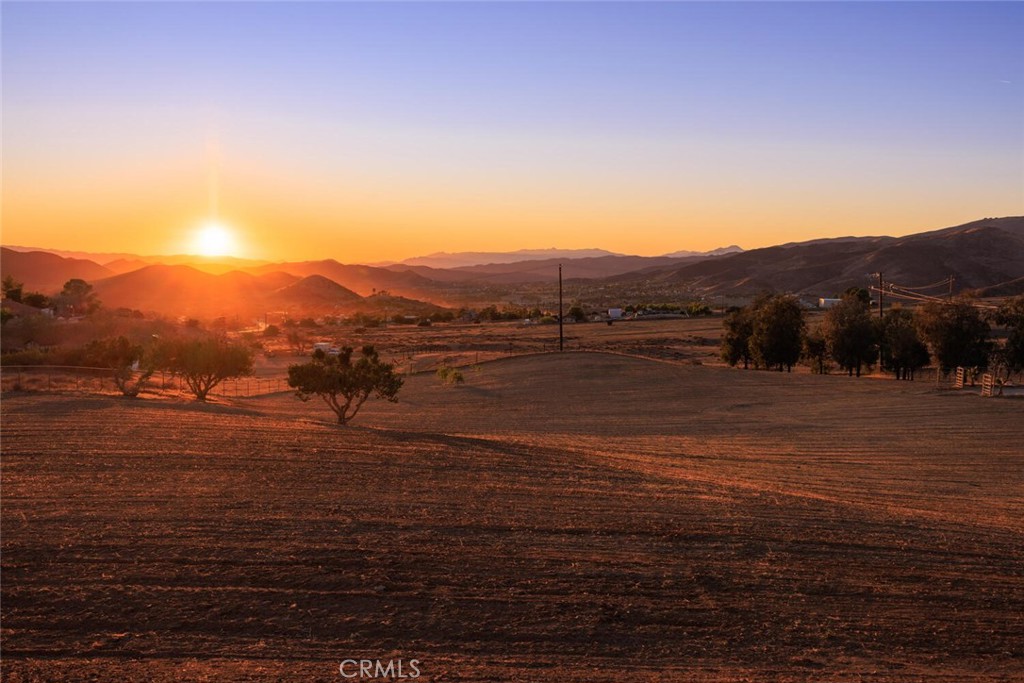 Custom Agua Dulce (CADUL) - Residential