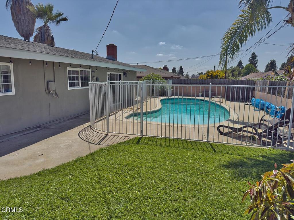 Sunshine 4 - 1528 - Residential