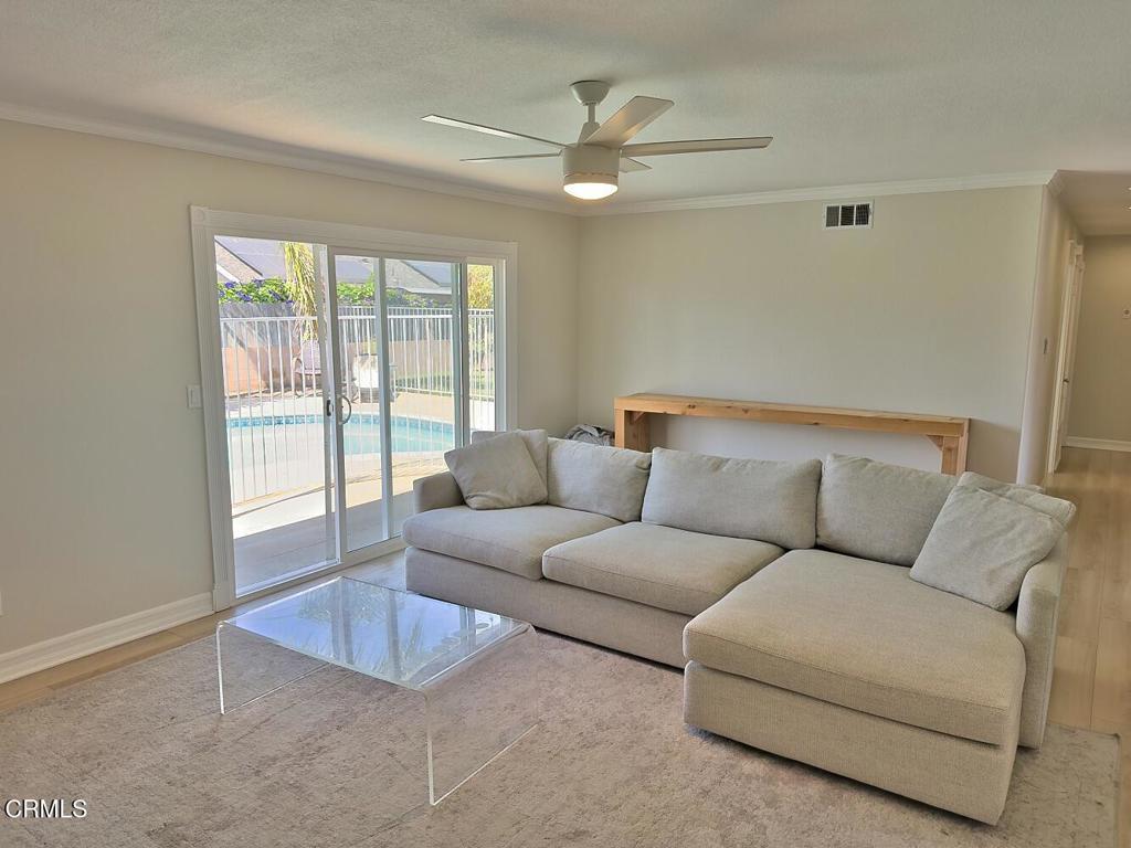 Sunshine 4 - 1528 - Residential