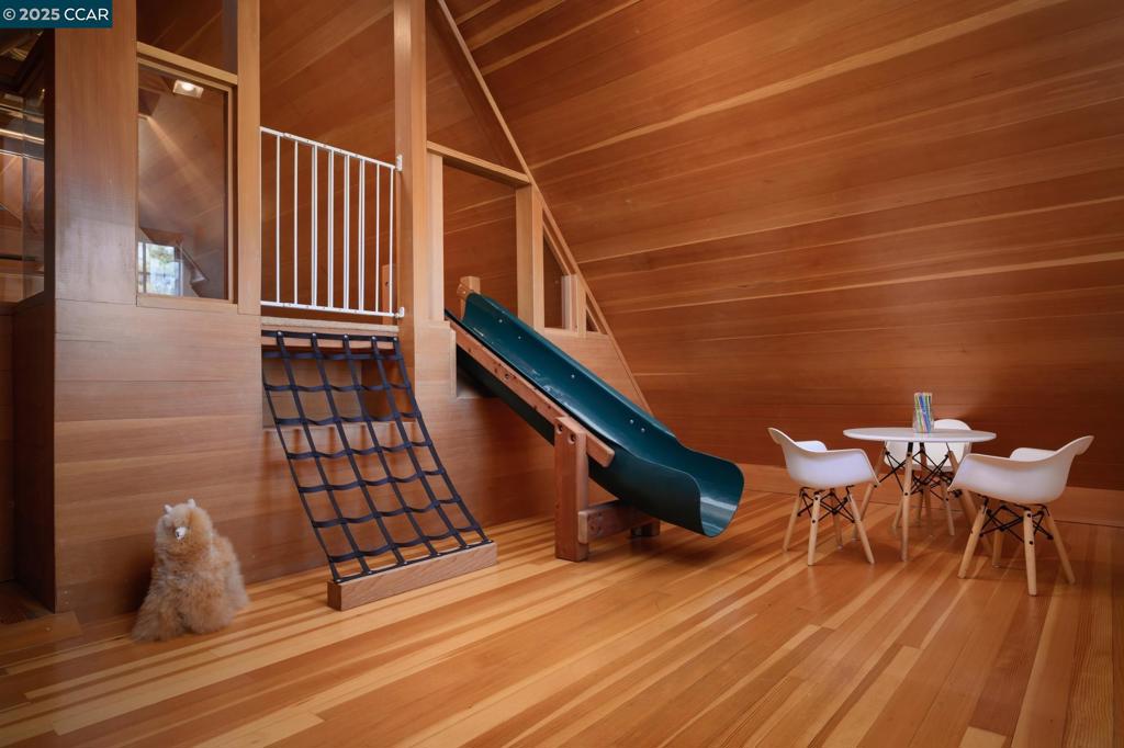 PIEDMONT - Residential