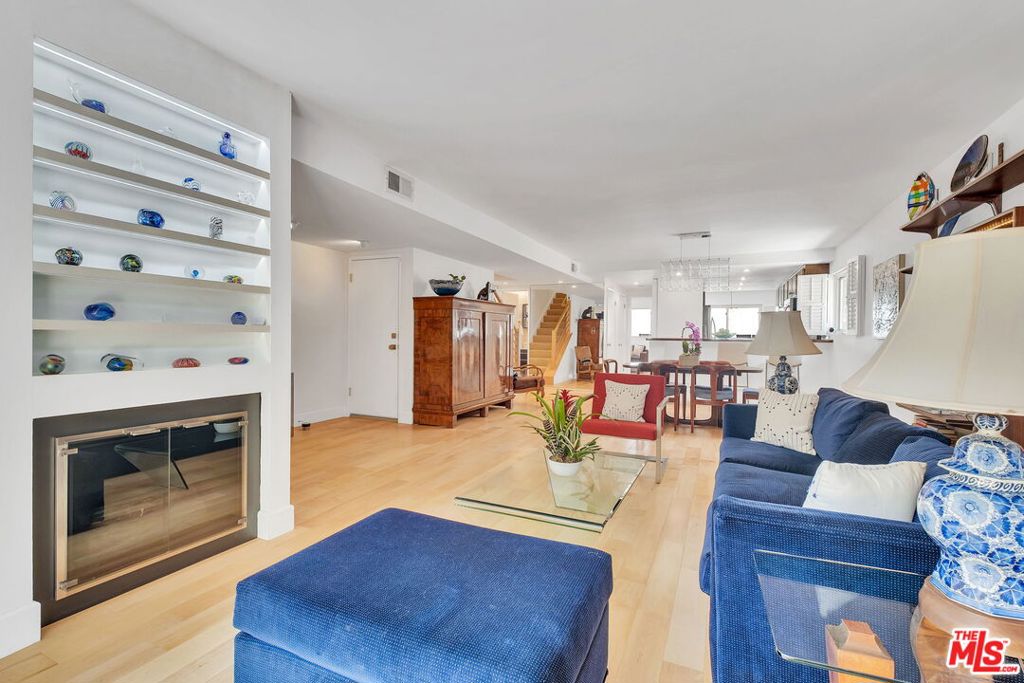 11260 Overland Avenue 28A, Culver City CA 90230