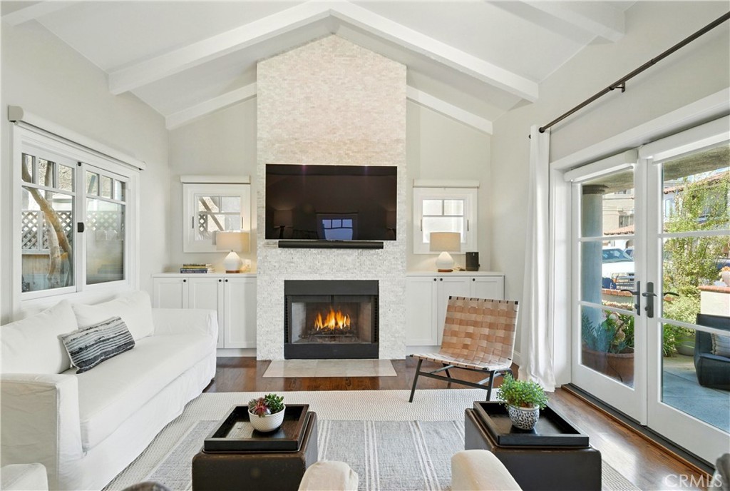 36 Pomona Avenue