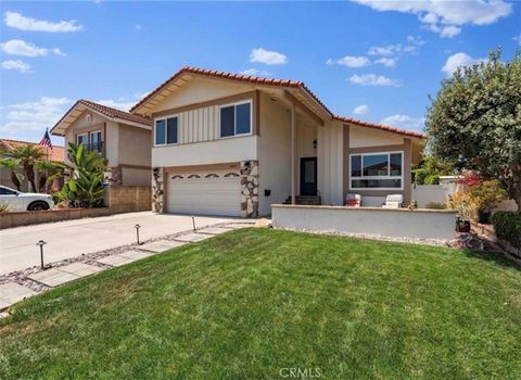 Photo of 14801 Mayten Avenue, Irvine, CA 92606 (MLS # OC26086379)