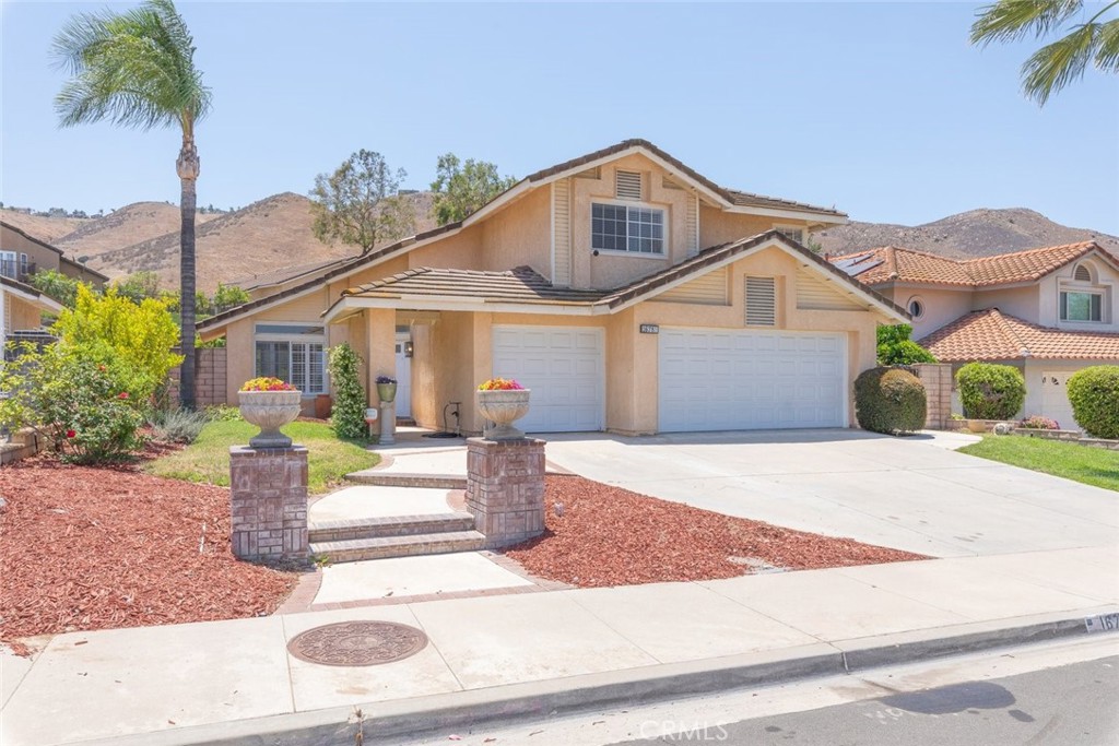 16783 Lake Knoll